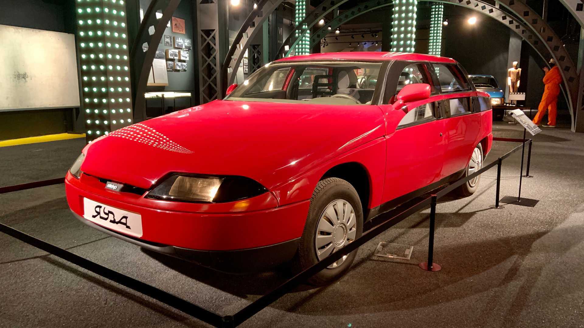 10 уникальных отечественных автомобилей, которые могли изменить автопром